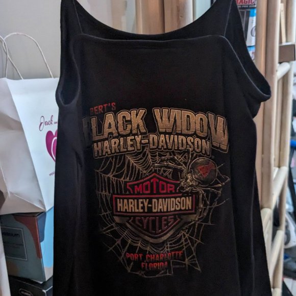 Woman's NWT Harley Davidson tank top - Picture 2 of 5